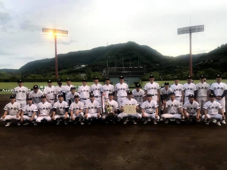 三本松高校野球部の集合写真
